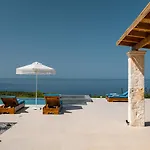 וילה Terra Lucis Mountain Residences