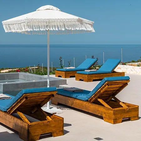 Terra Lucis Mountain Residences Villa Ájosz Léon