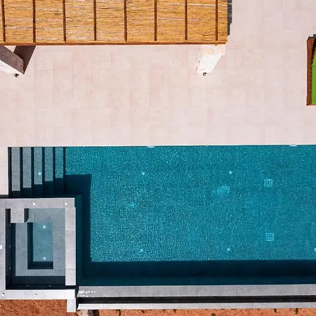 ヴィラ Terra Lucis Mountain Residences