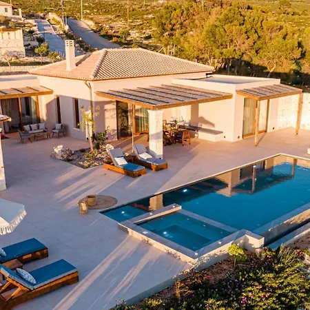 Terra Lucis Mountain Residences Villa Agios Leon