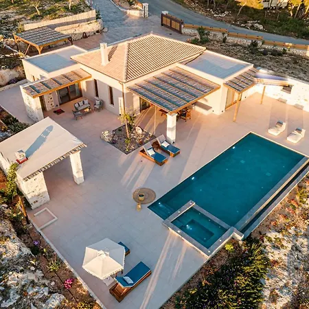 Terra Lucis Mountain Residences * Agios Leon