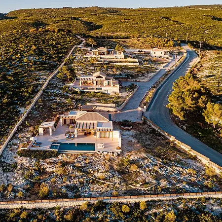 Terra Lucis Mountain Residences *