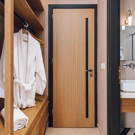 Terra Lucis Mountain Residences * Agios Leon